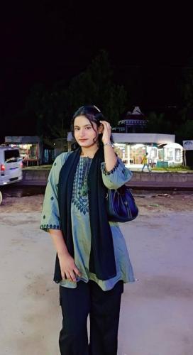 Cute Bengali Girl Showing And Fingering